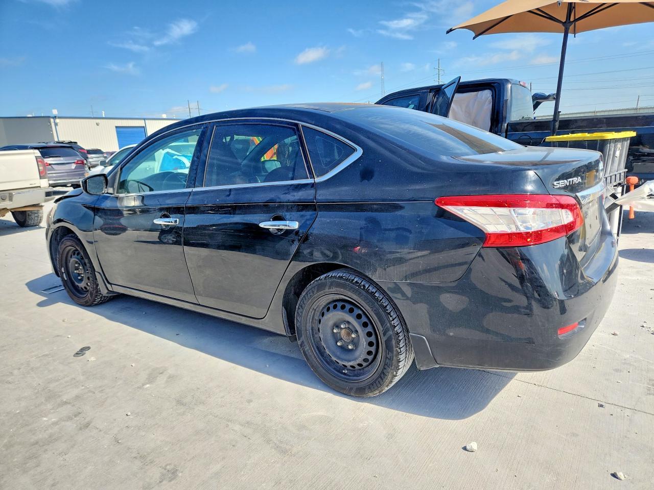 2015 Nissan Sentra S - Image 2