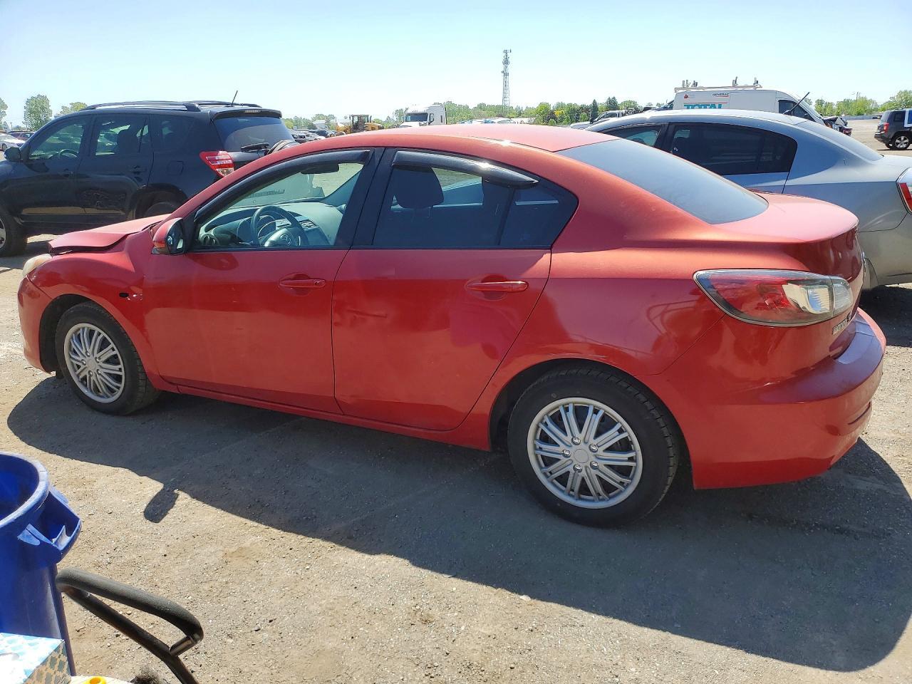 2013 Mazda 3 I - Image 2