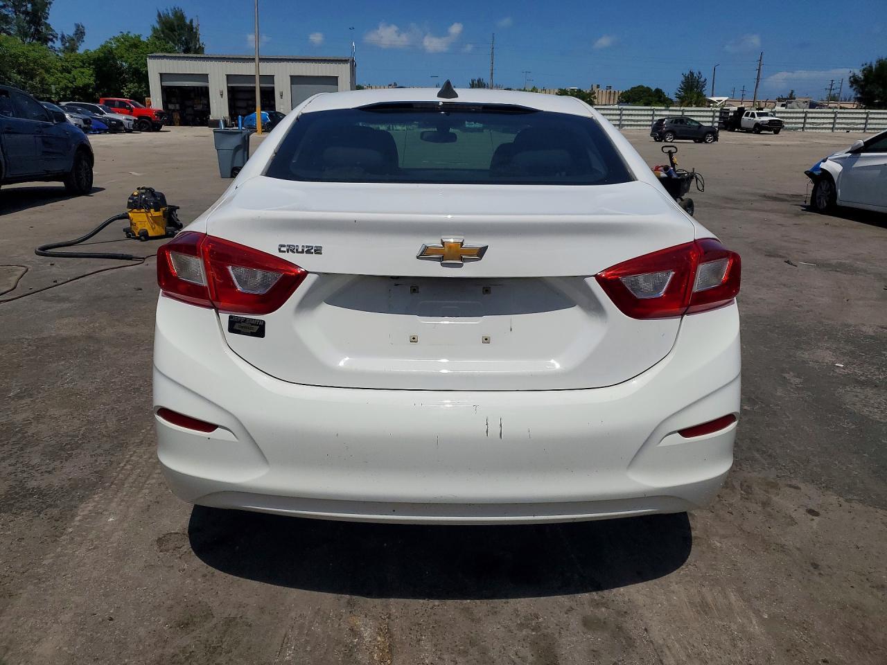 2016 Chevrolet Cruze Ls - Фото 6