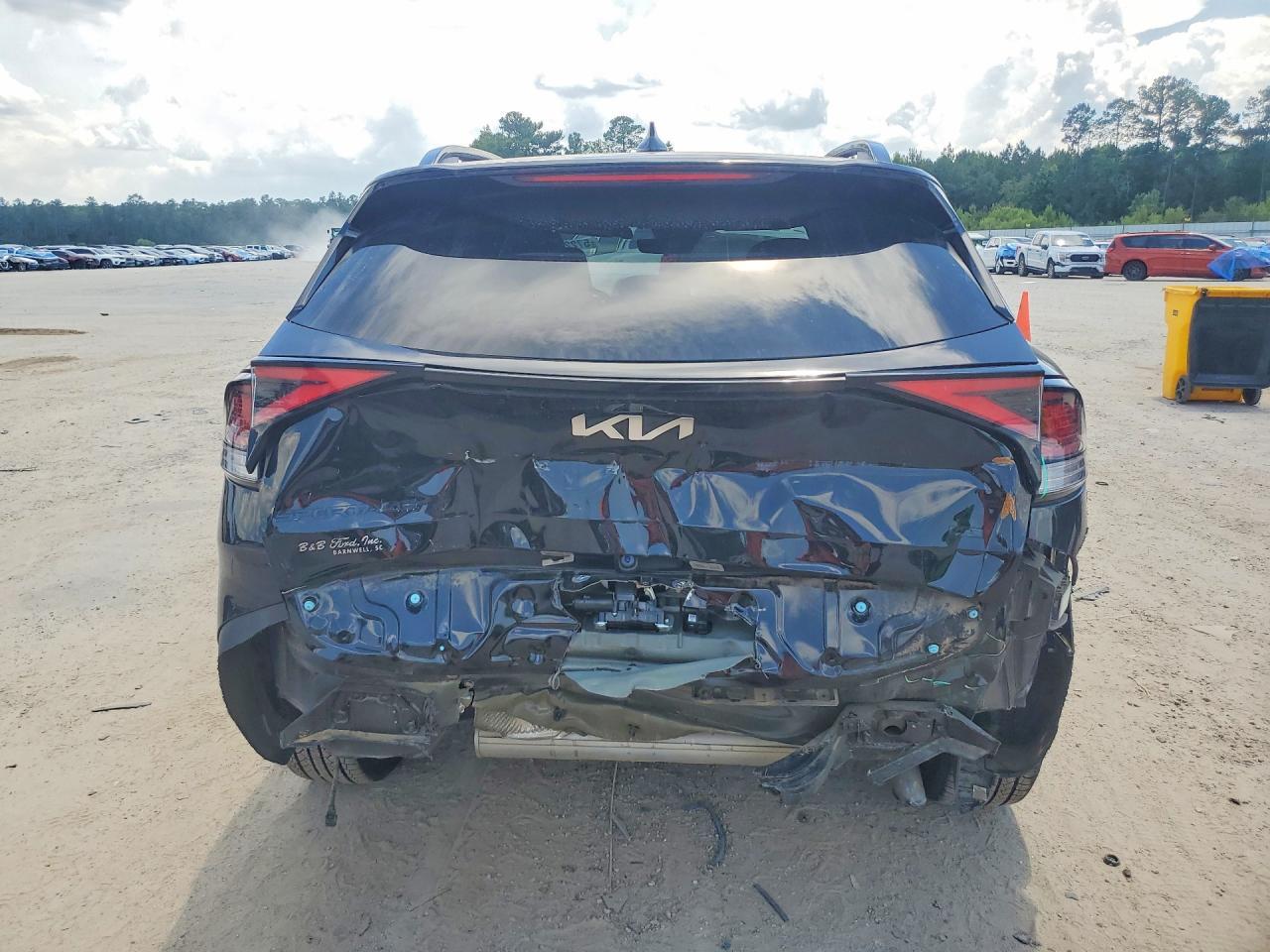 2023 Kia Sportage X Line - Image 6