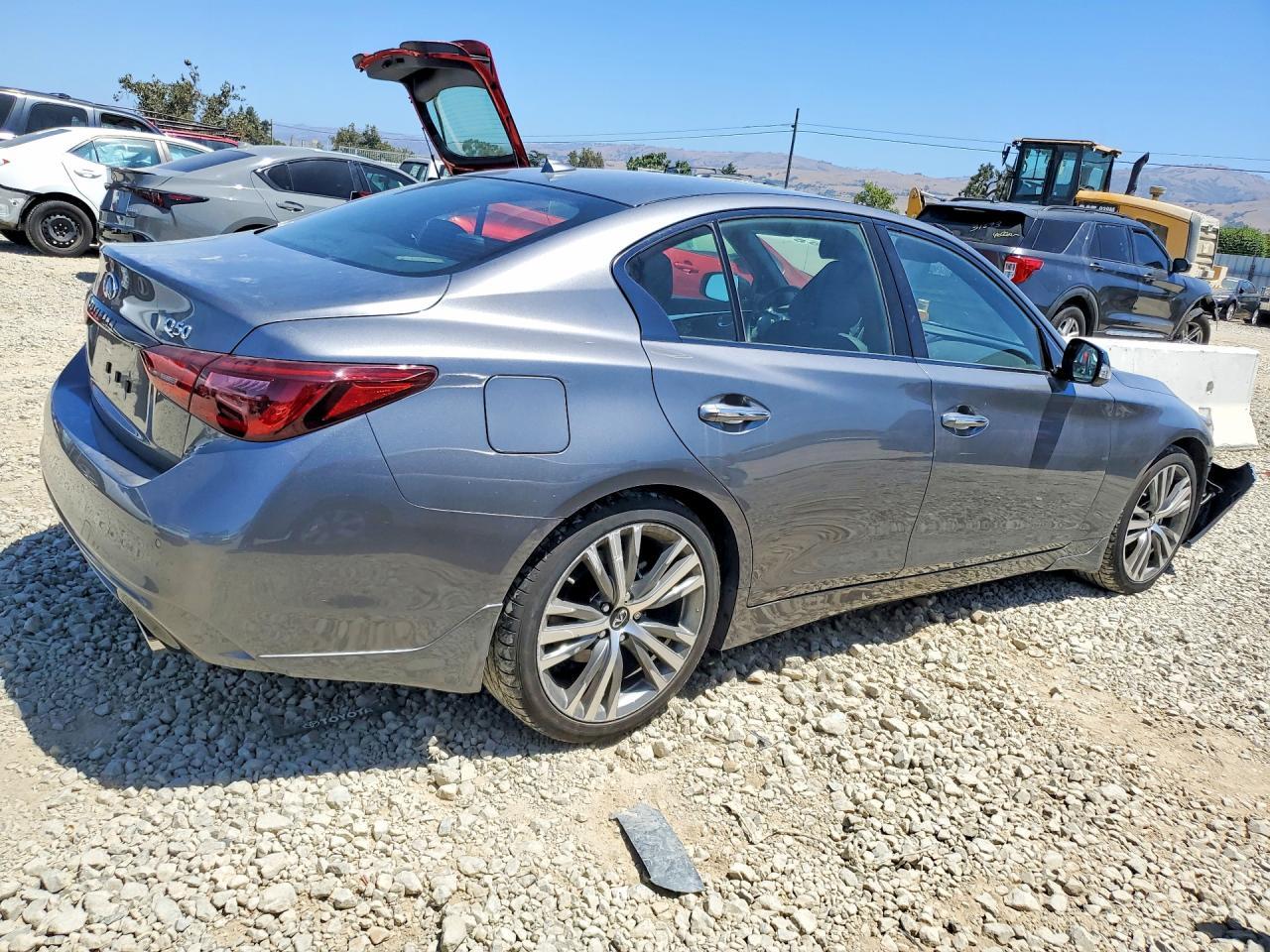 2023 Infiniti Q50 Sensory - Image 3