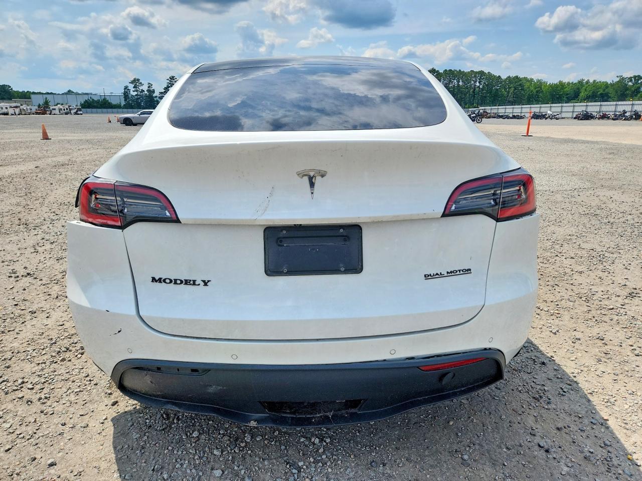 2020 Tesla Model Y - Фото 6
