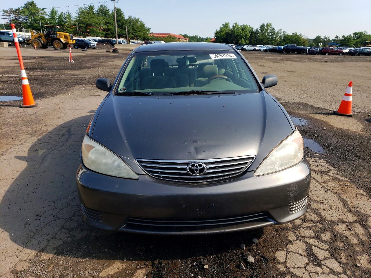 2005 Toyota Camry Standard - Фото 5