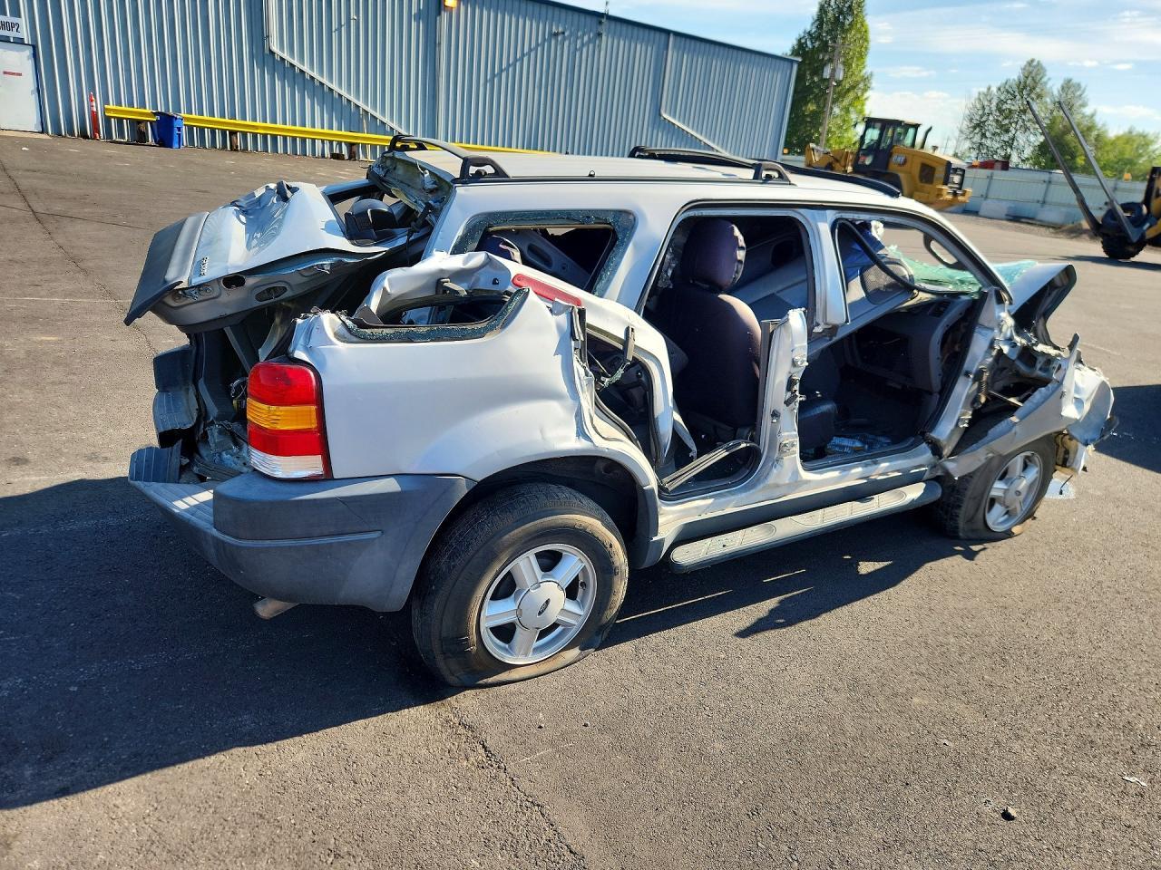 2002 Ford Escape Xls - Image 3