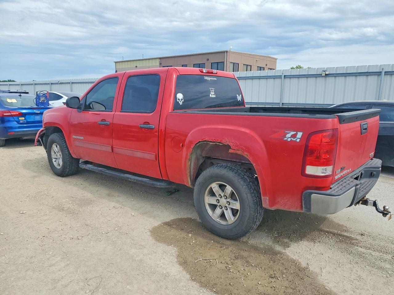 2012 GMC Sierra - Фото 2