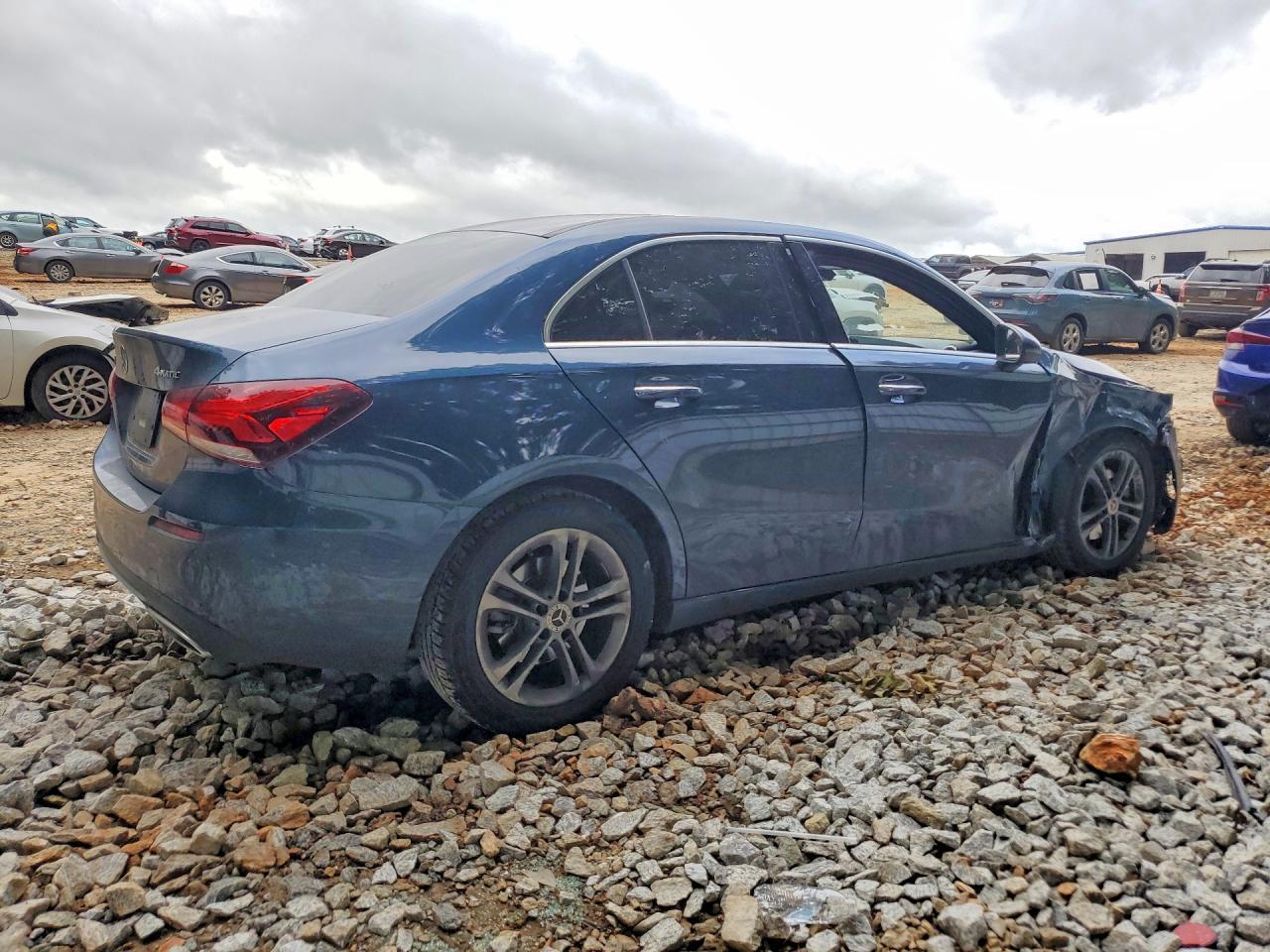 2020 Mercedes-Benz A 220 4Matic - Image 3