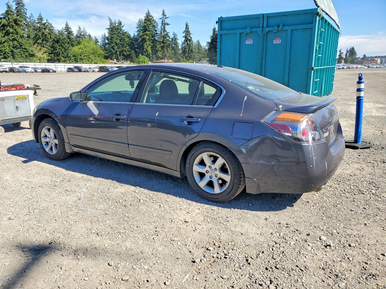 2009 Nissan Altima 2.5 - Image 2