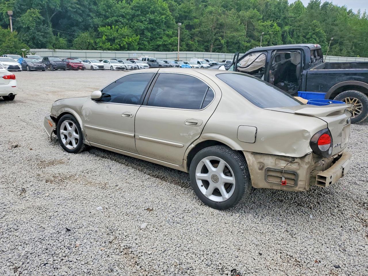 2001 Nissan Maxima Gxe - Фото 2