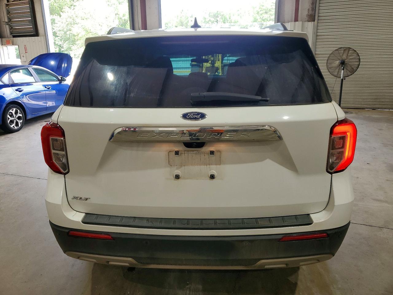 2023 Ford Explorer Xlt - Фото 6