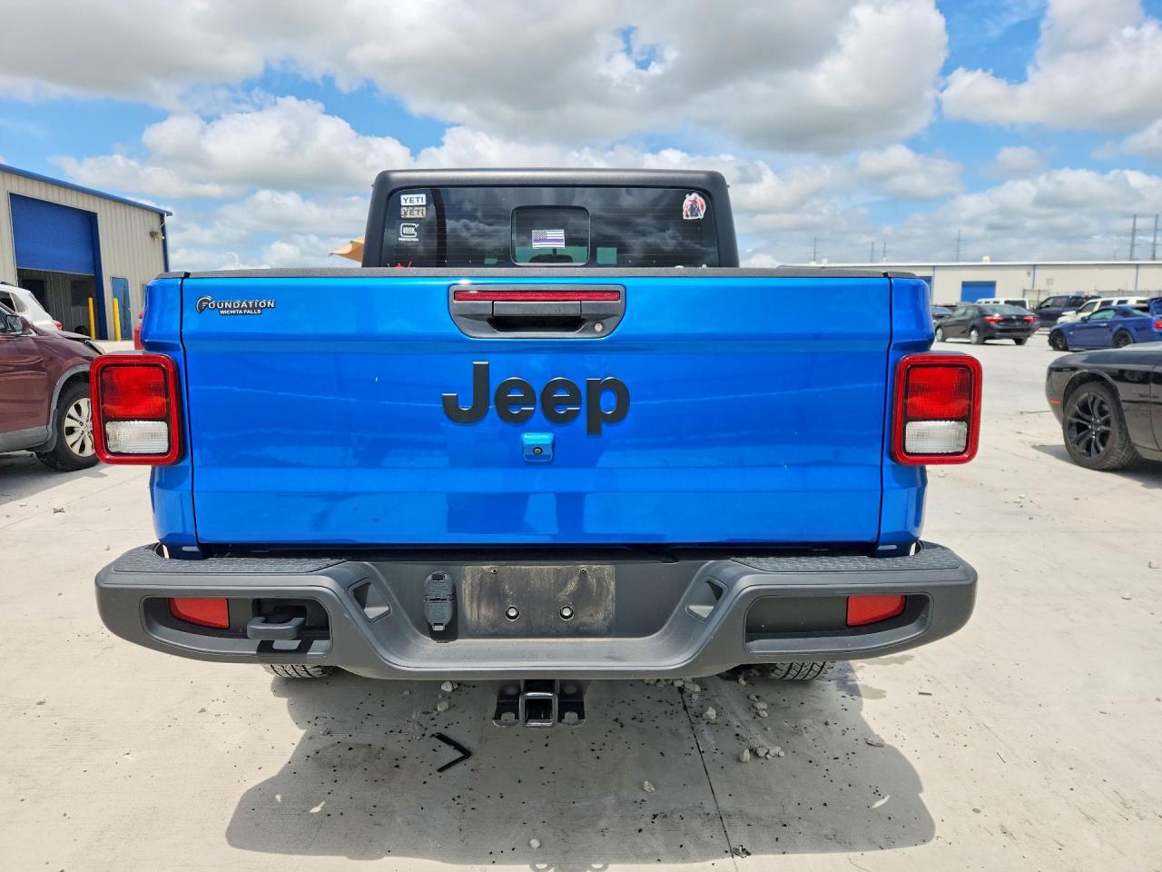 2023 Jeep Gladiator Sport - Фото 6