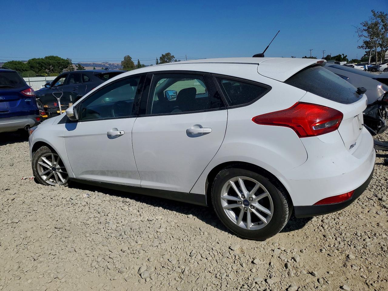 2015 Ford Focus Se - Фото 2