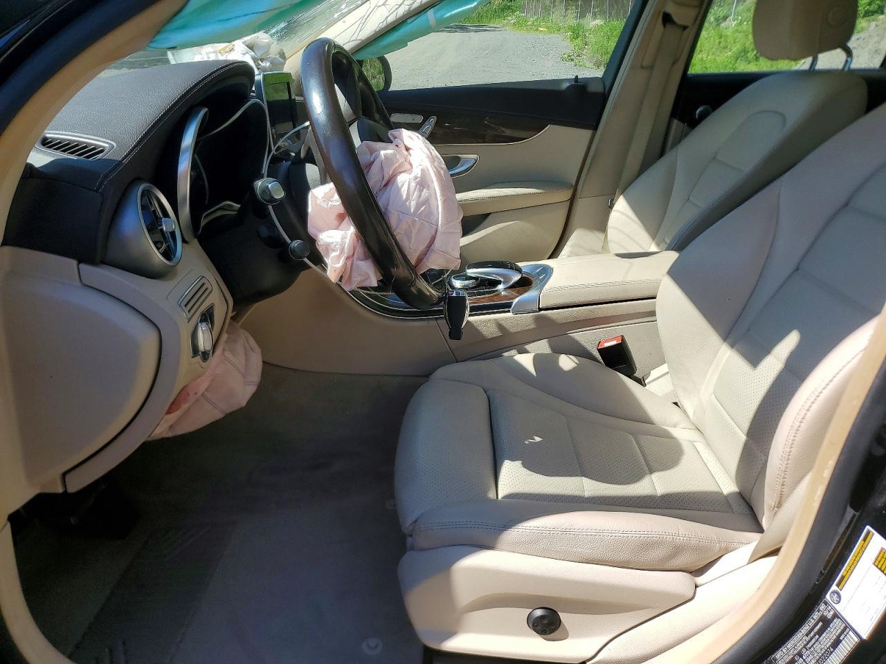 2015 Mercedes-Benz C 300 4Matic - Image 7