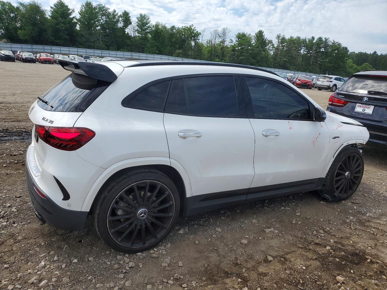 2024 Mercedes-Benz Gla 35 Amg - Image 3
