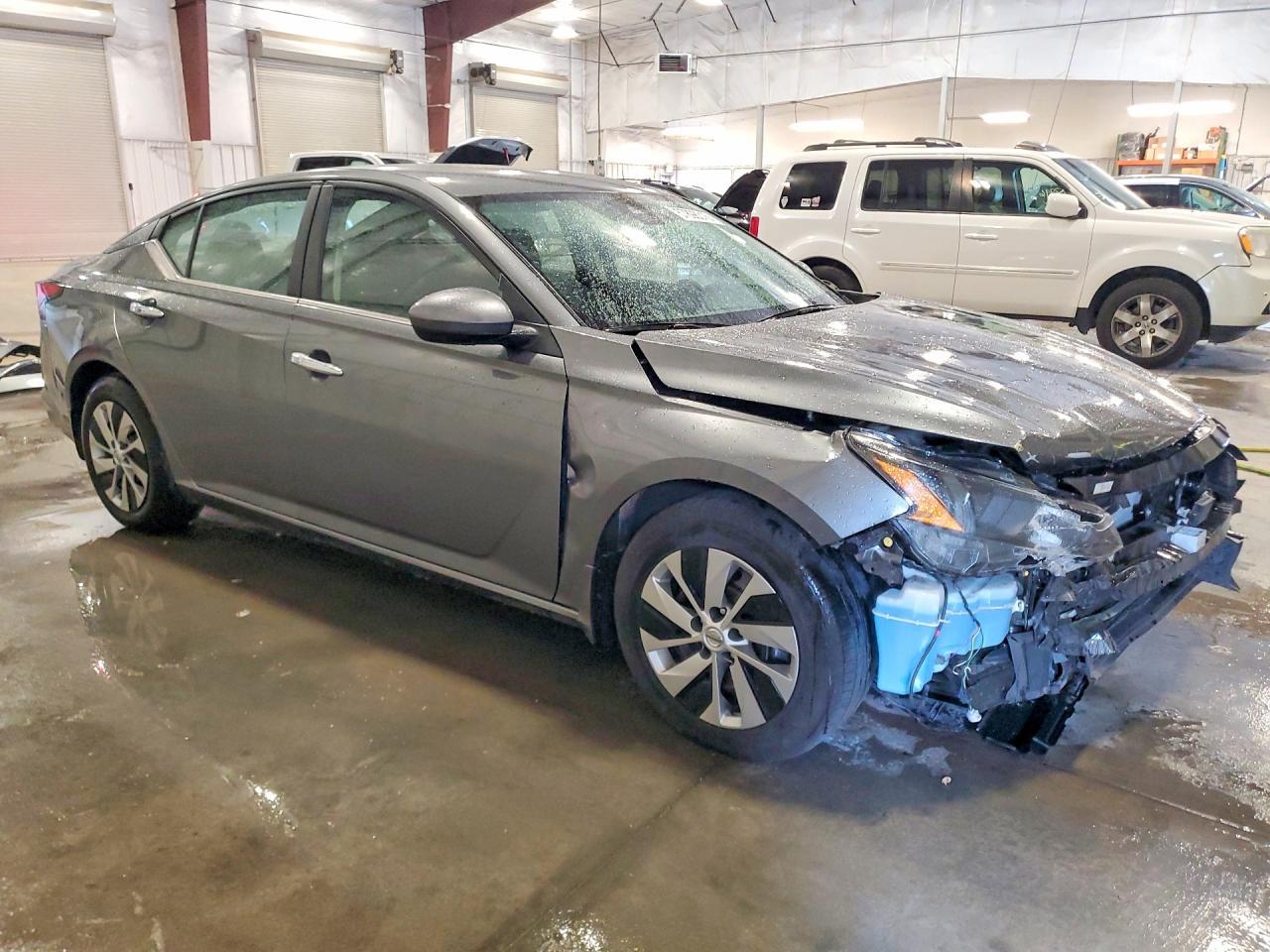 2022 Nissan Altima S - Фото 4
