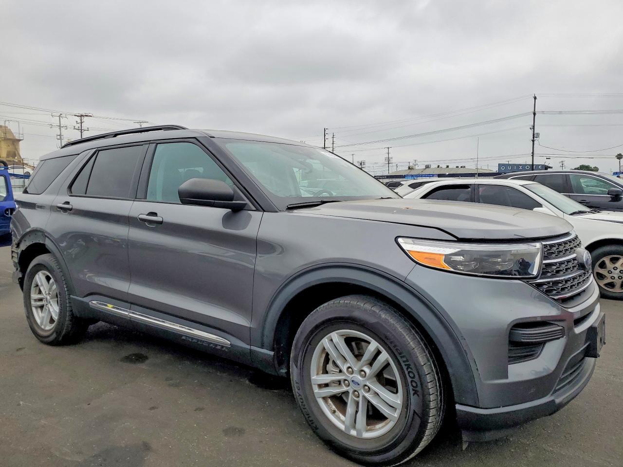 2023 Ford Explorer Xlt - Фото 4