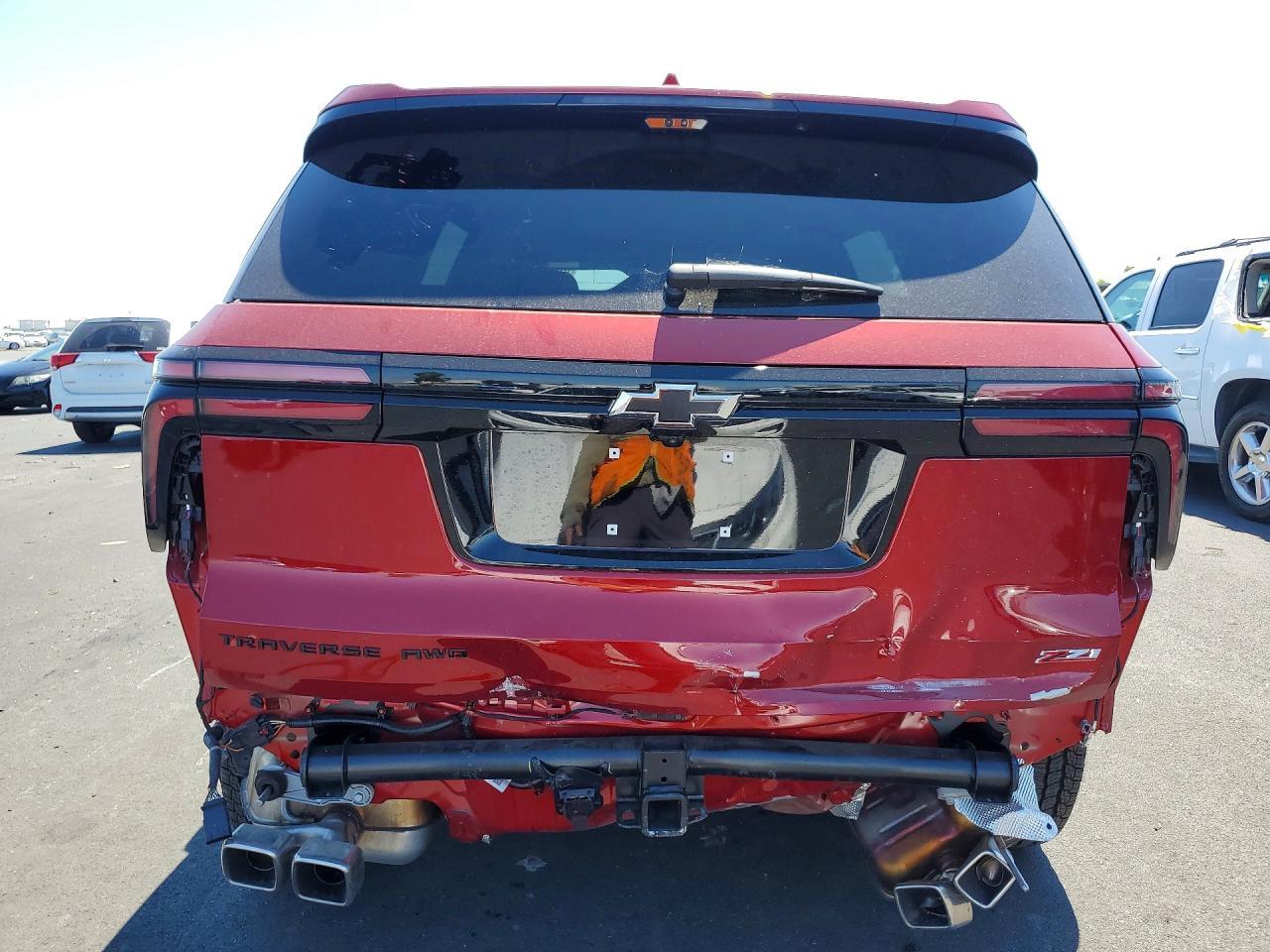 2026 Chevrolet Traverse Z71 - Image 6