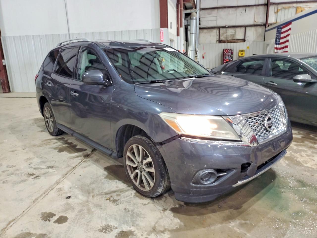 2014 Nissan Pathfinder Sv - Image 4