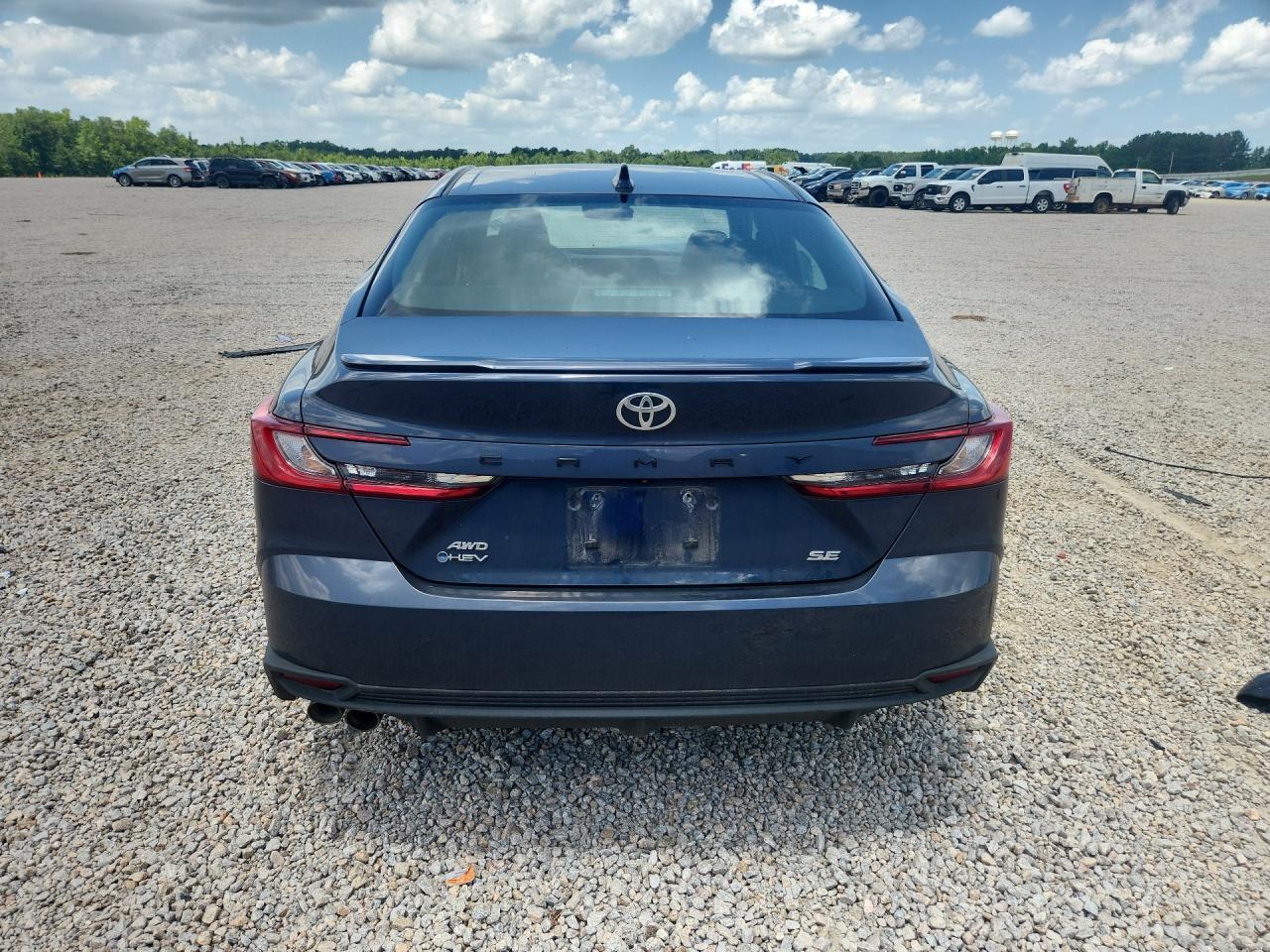 2026 Toyota Camry Se - Image 6