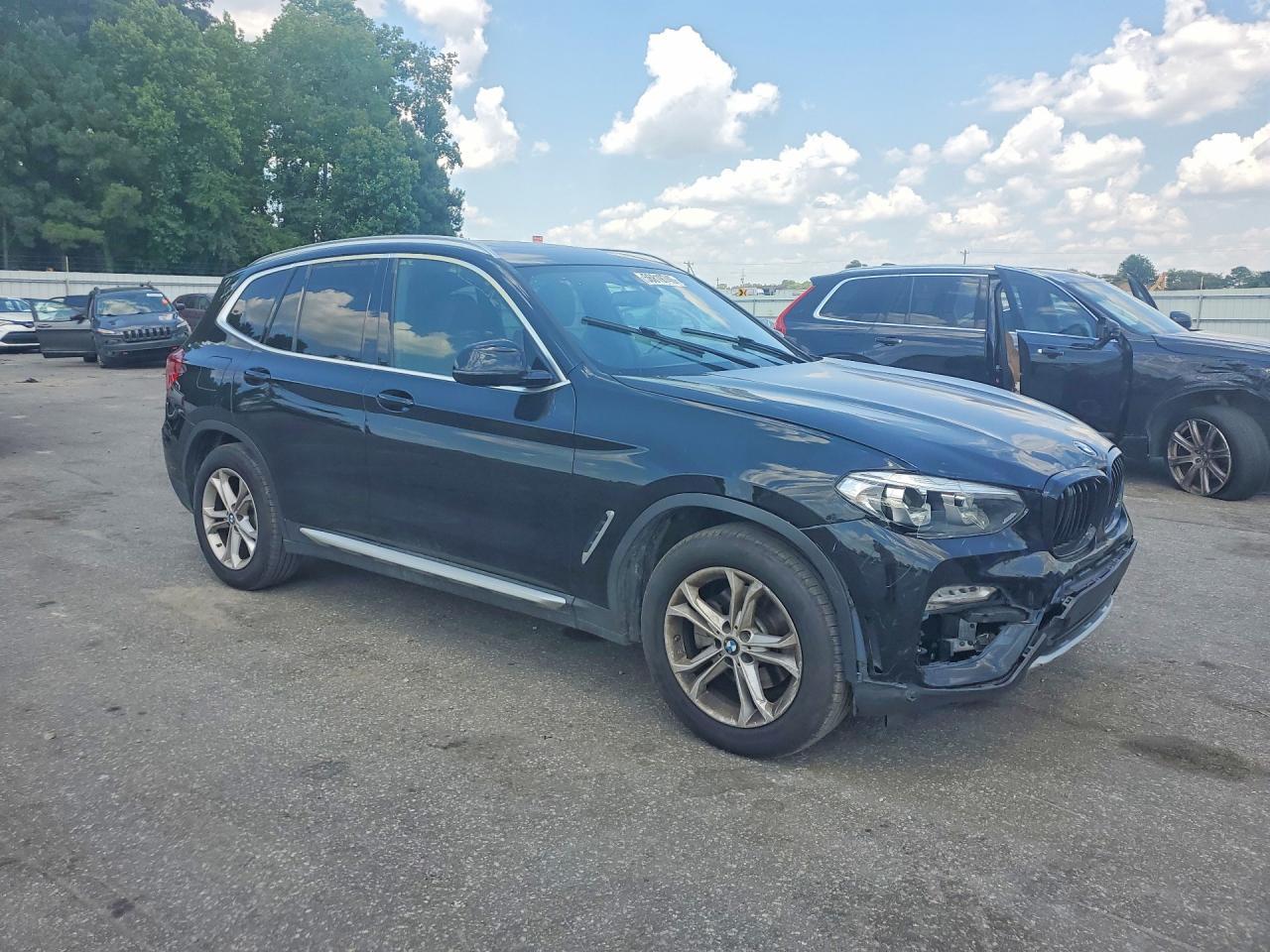 2019 BMW X3 xDrive30I - Фото 4