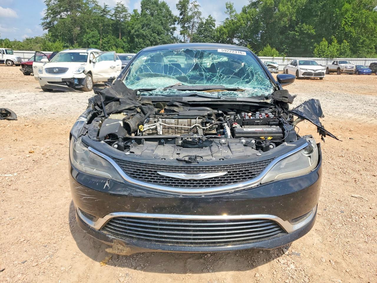 2016 Chrysler 200 Limited - Фото 5