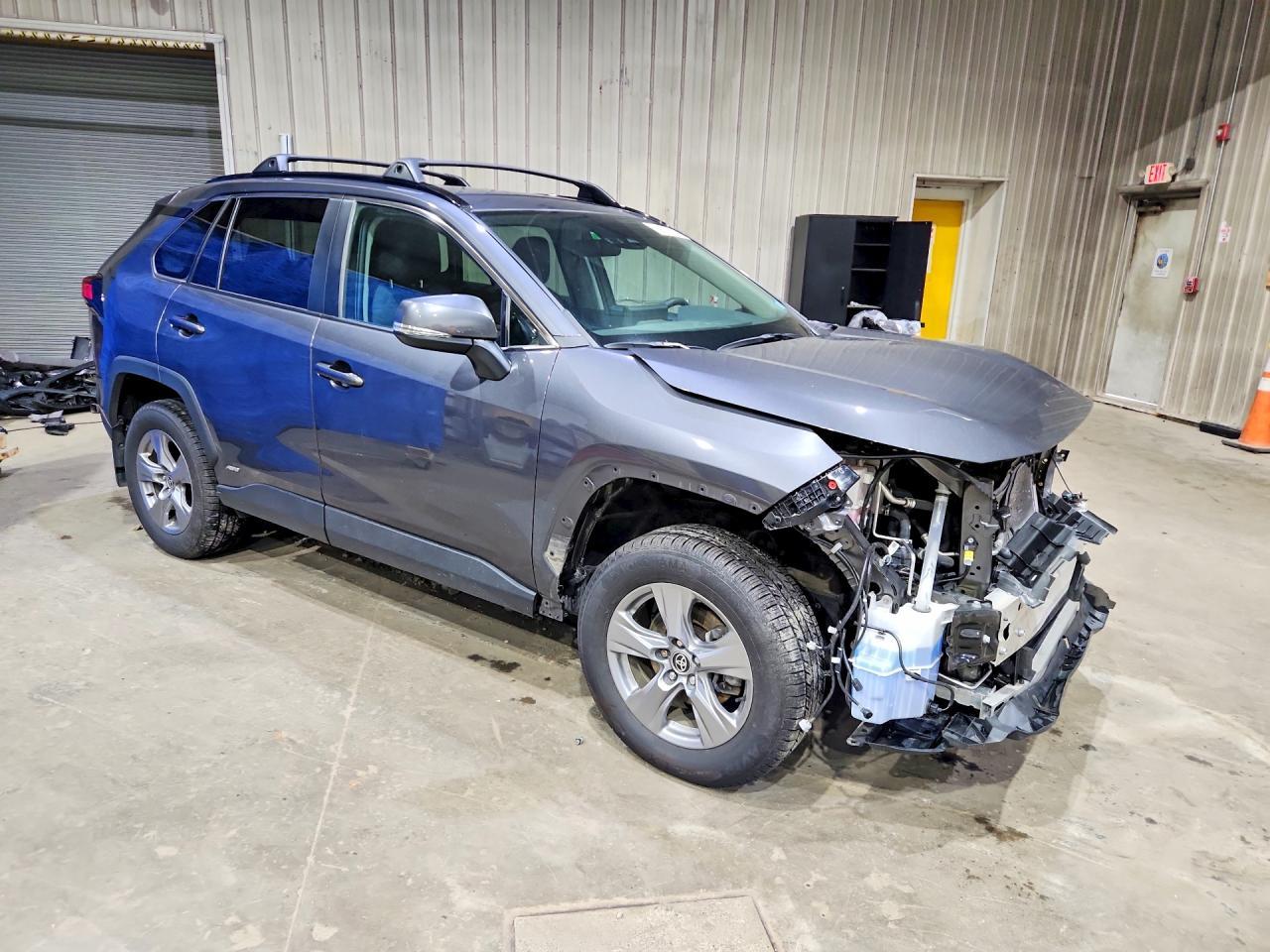2022 Toyota Rav4 Xle - Фото 4