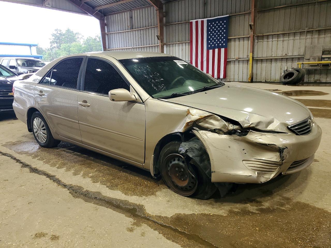 2005 Toyota Camry Le - Фото 4