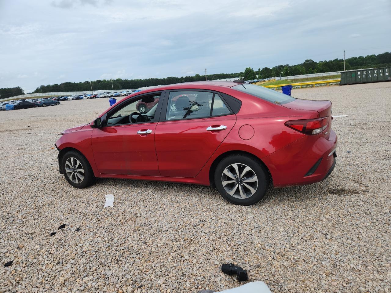 2021 Kia Rio S - Фото 2