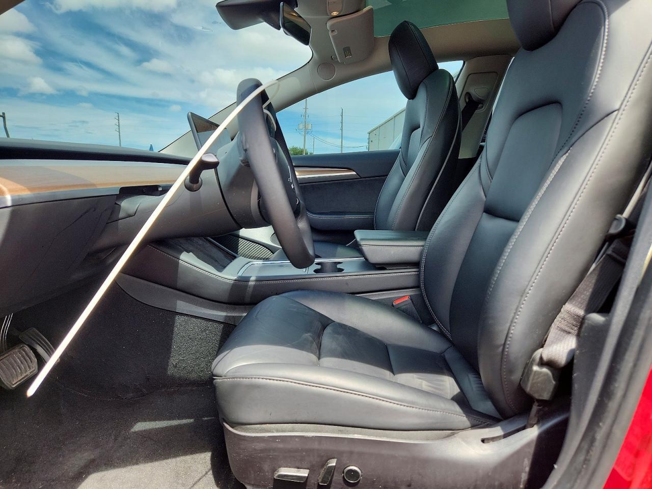 2022 Tesla Model 3 - Image 7