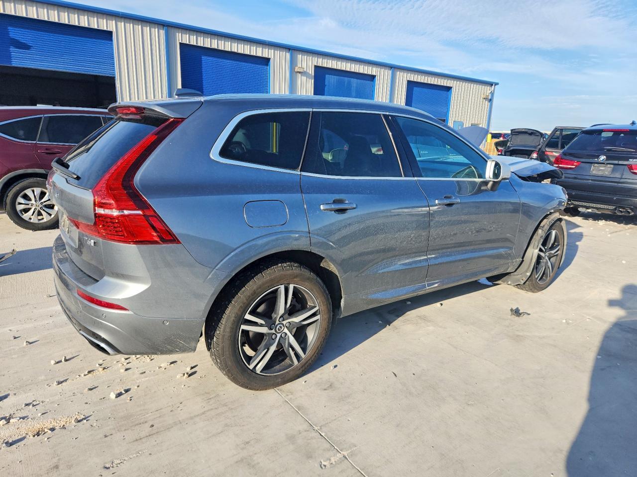 2018 Volvo Xc60 T6 R-Design - Фото 3
