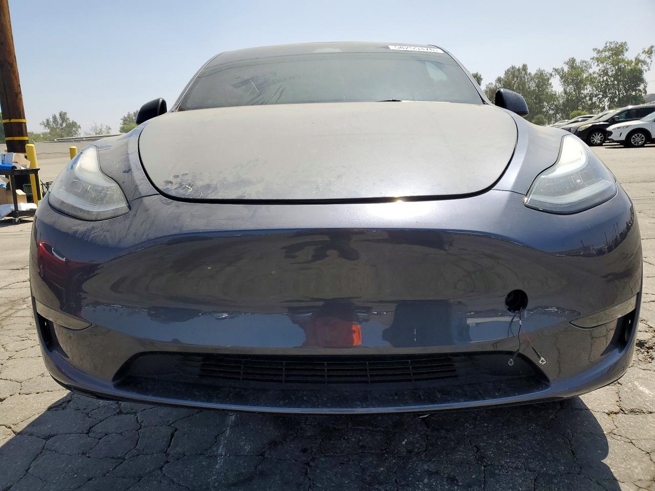 2023 Tesla Model Y - Фото 5