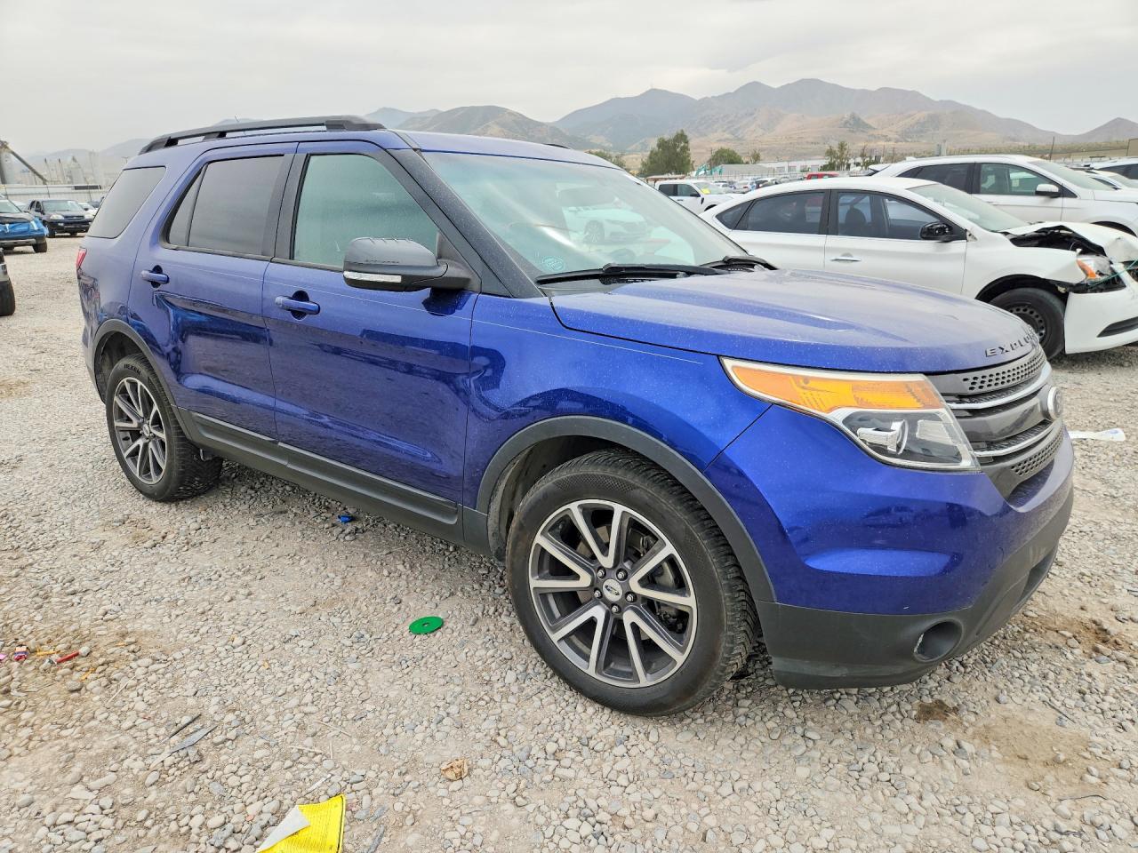 2015 Ford Explorer Xlt - Image 4