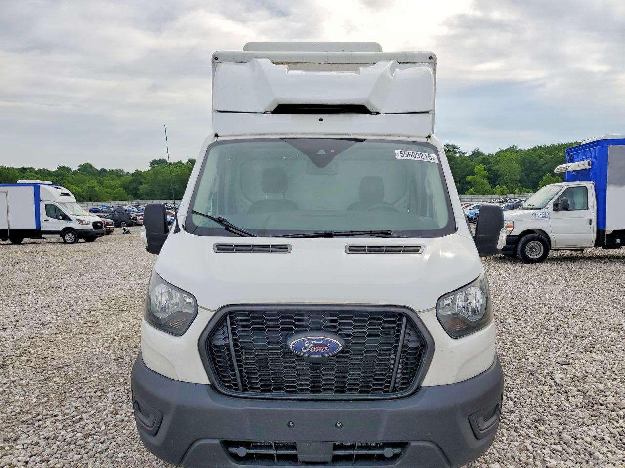 2020 Ford Transit Delivery Truck - Image 5