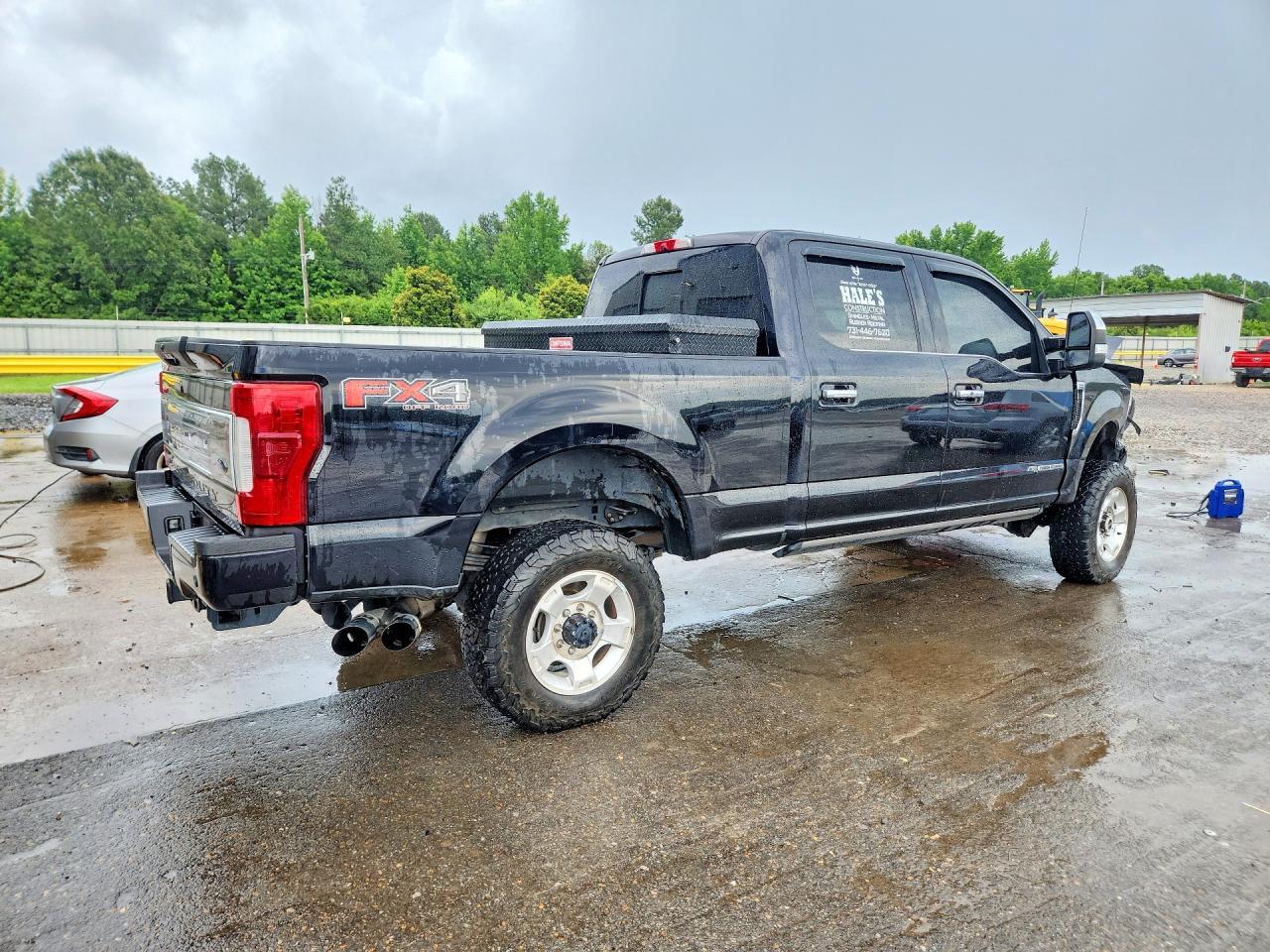 2019 Ford F350 Super Duty - Фото 3