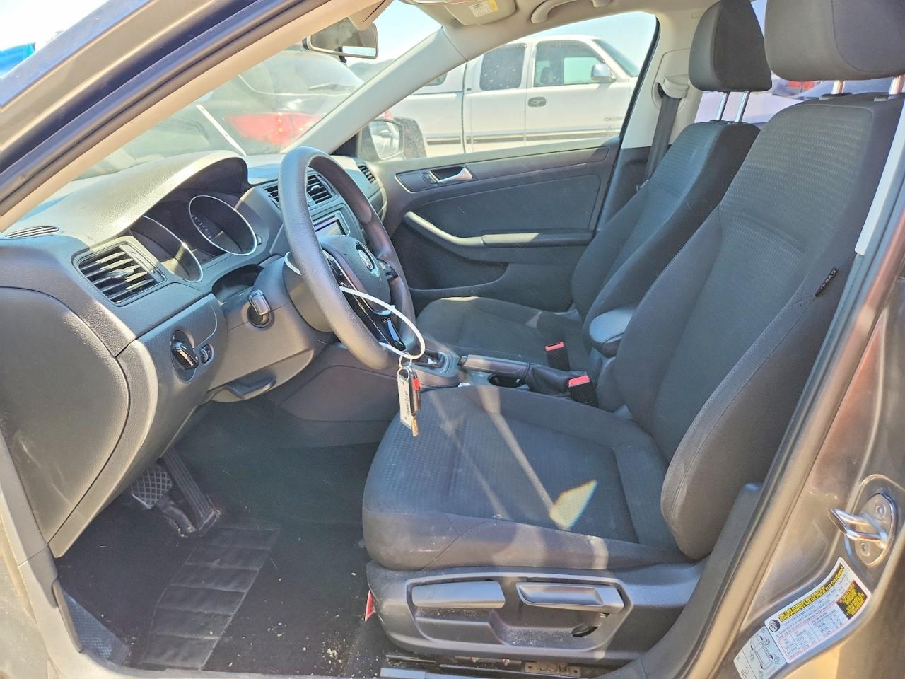 2016 Volkswagen Jetta S - Image 7