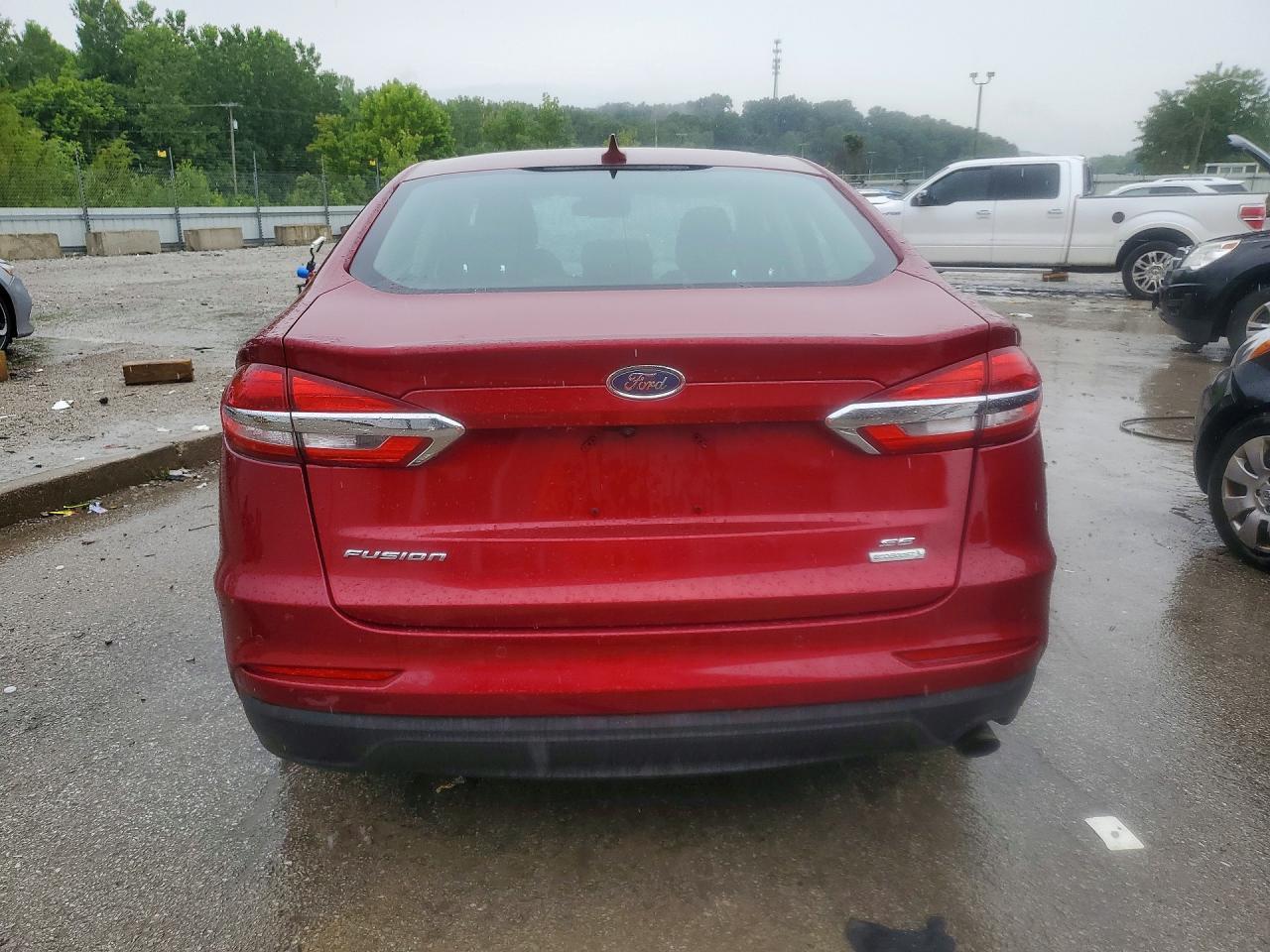 2019 Ford Fusion Se - Image 6