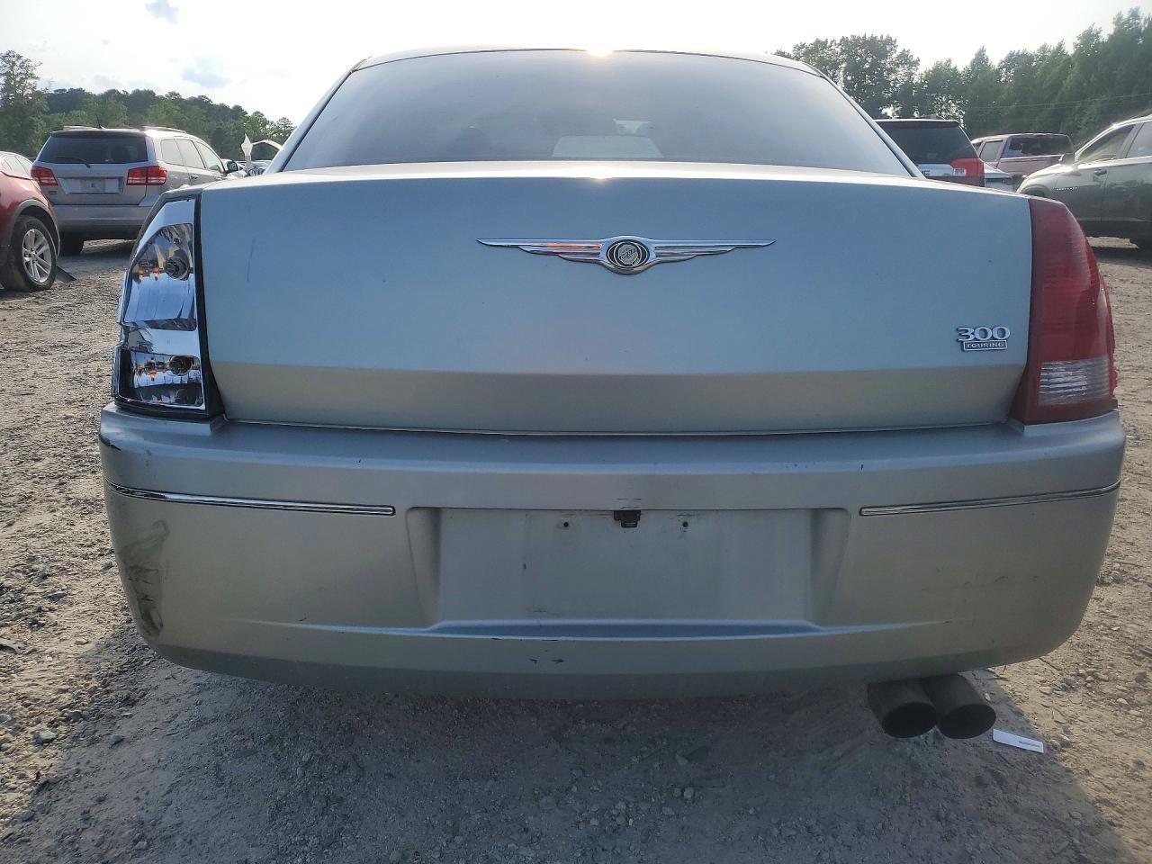 2006 Chrysler 300 300S V8 - Image 6