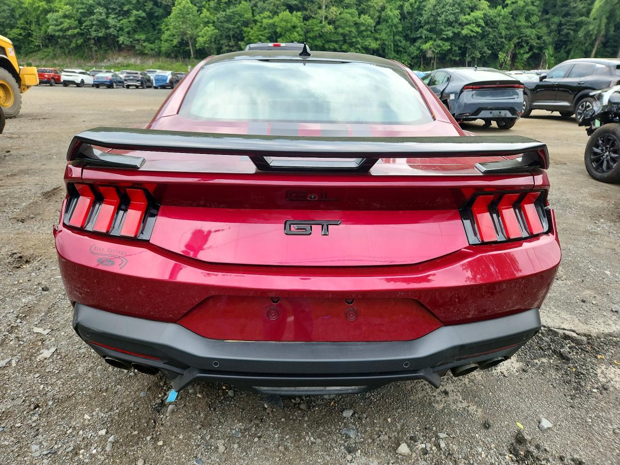 2026 Ford Mustang Gt - Image 6
