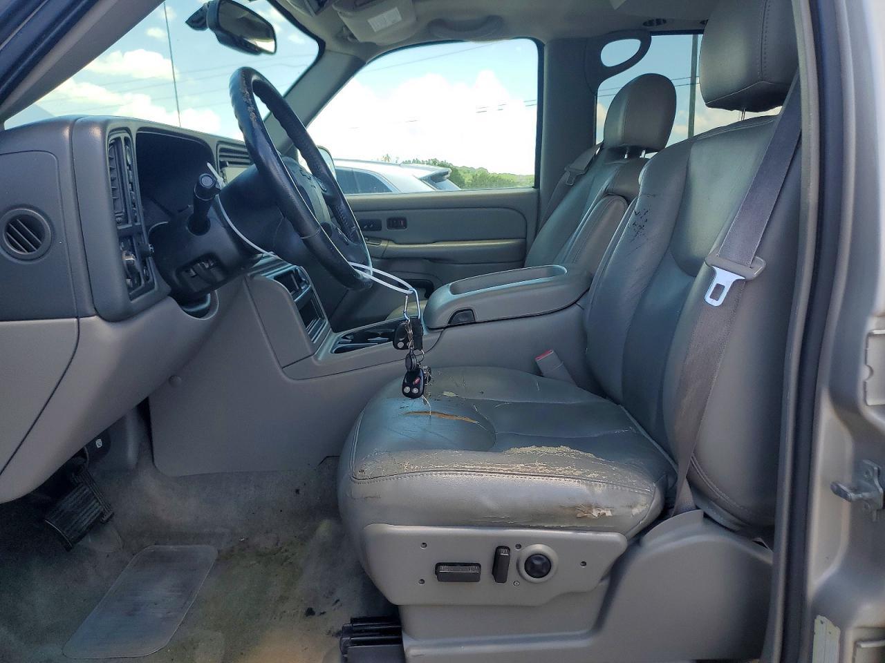 2005 Chevrolet Tahoe K1500 - Image 7