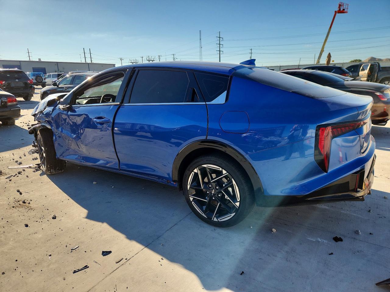 2025 Kia K4 Gt Line - Фото 2