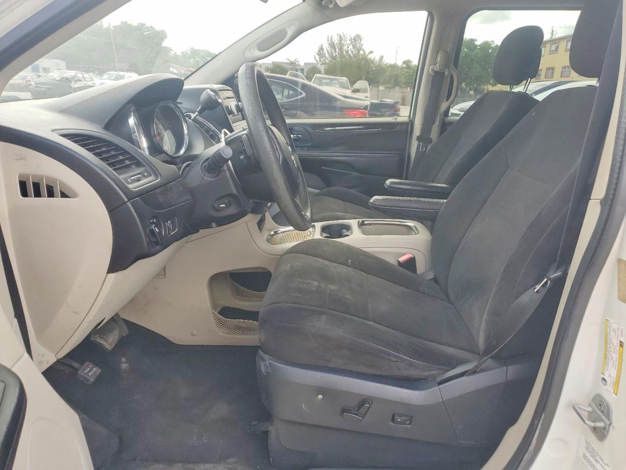 2012 Dodge Grand Caravan Sxt - Image 7