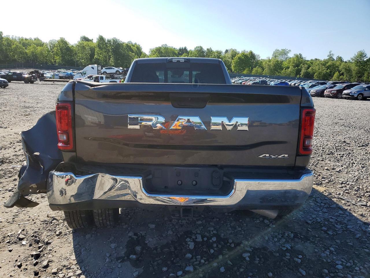 2026 Ram 3500 Tradesman - Image 6