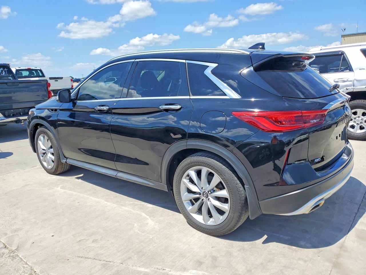 2021 Infiniti Qx50 Luxe - Image 2