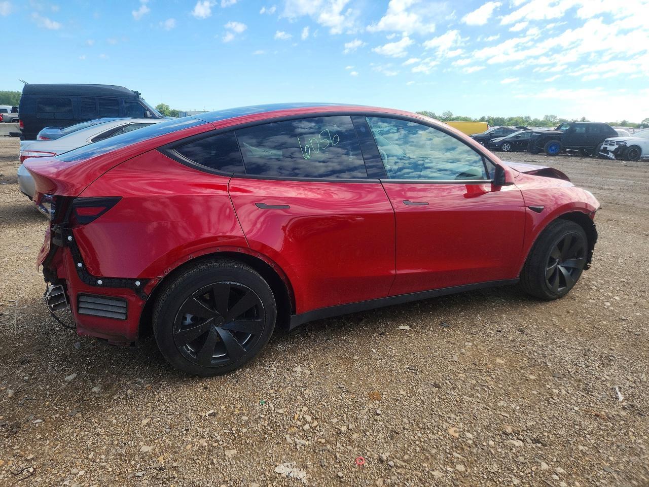 2022 Tesla Model Y - Фото 3