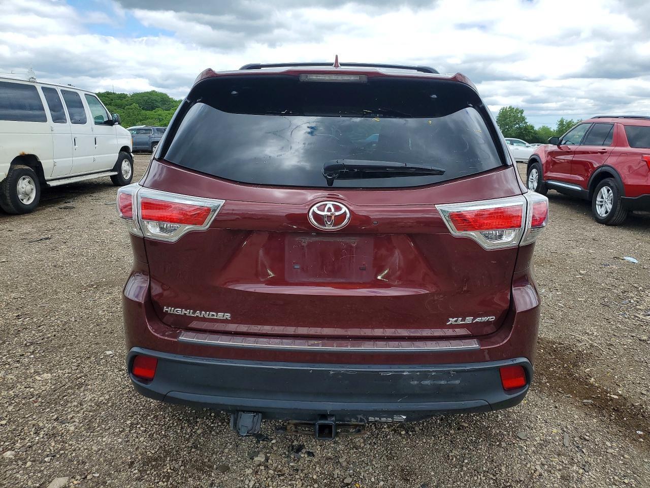 2015 Toyota Highlander Xle - Фото 6