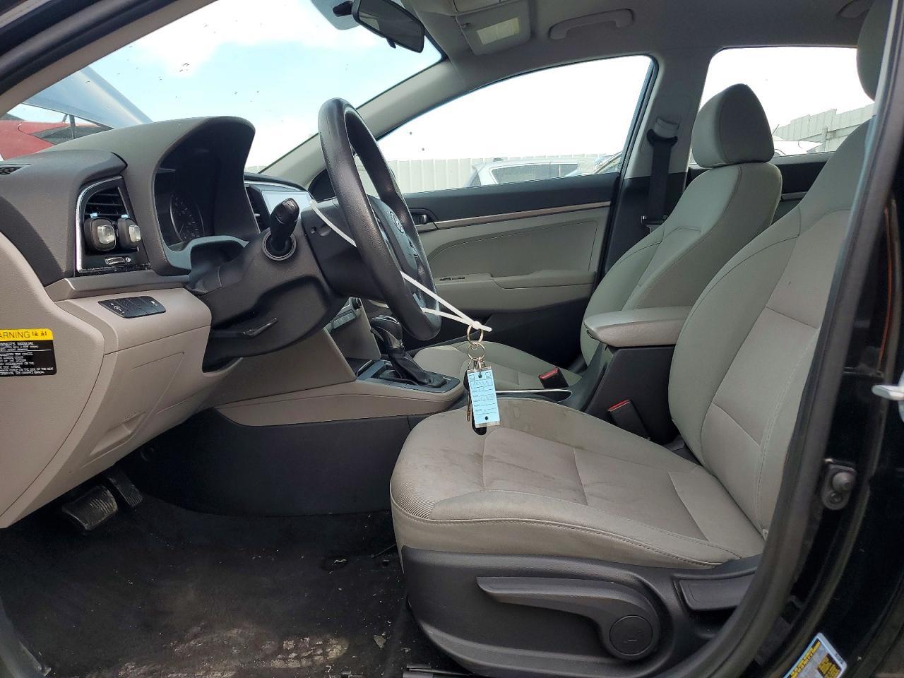 2017 Hyundai Elantra Se - Фото 7