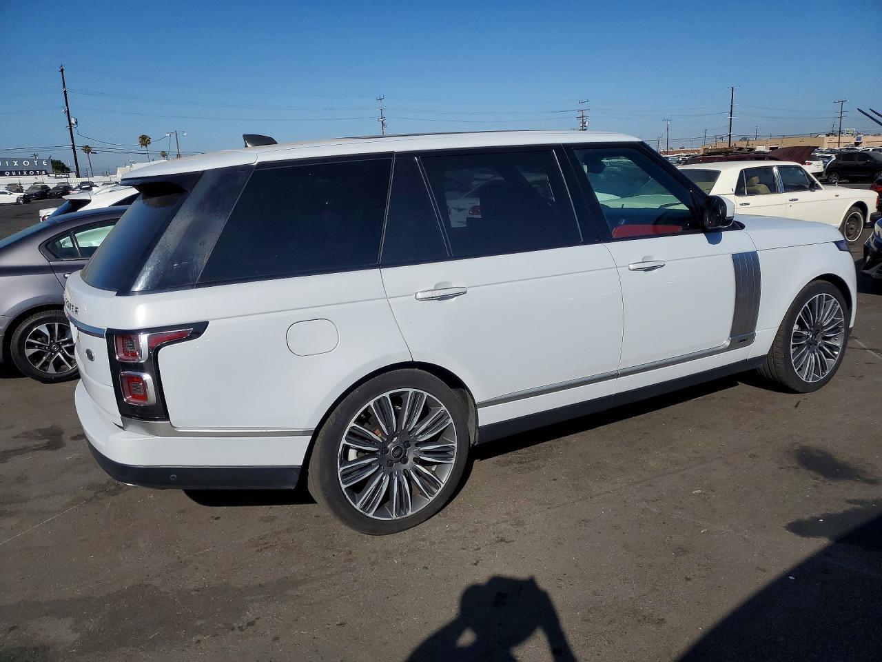 2019 Land Rover Range Rover Autobiography - Image 3