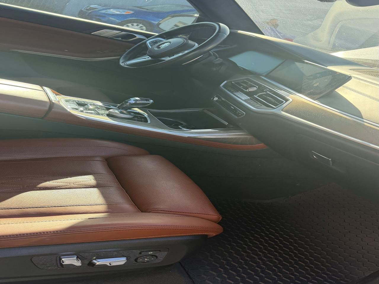 2022 BMW X7 xDrive50I - Фото 5