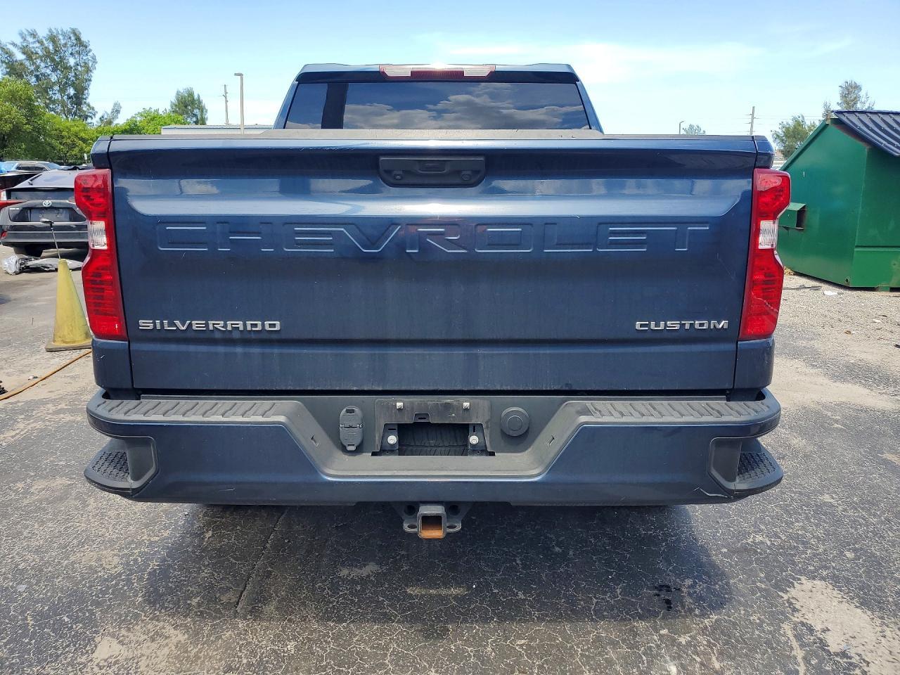 2022 Chevrolet Silverado C1500 Custom - Фото 6