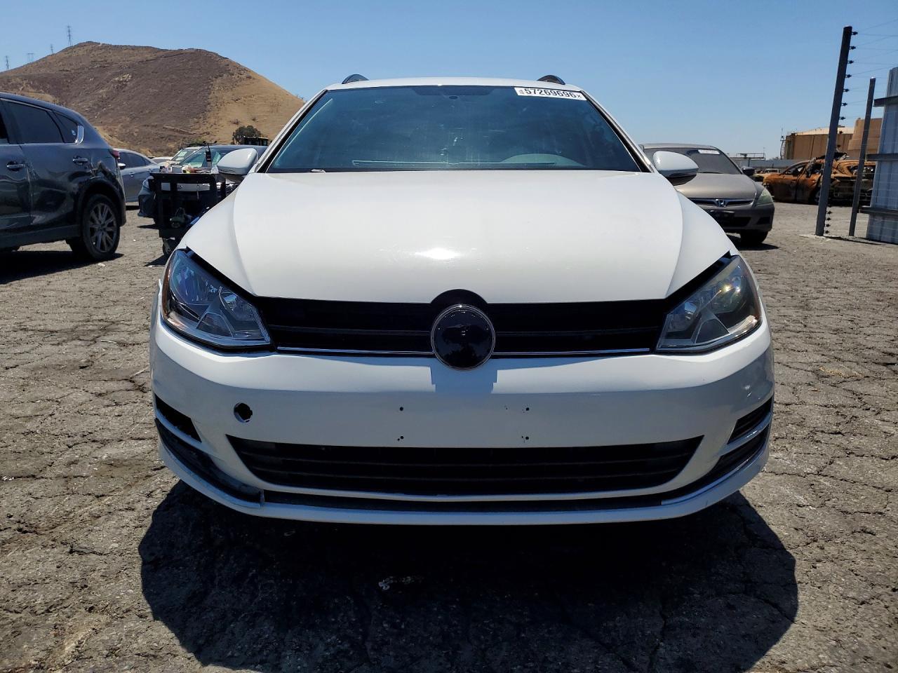 2015 Volkswagen Golf Sportwagen Tdi S - Image 5