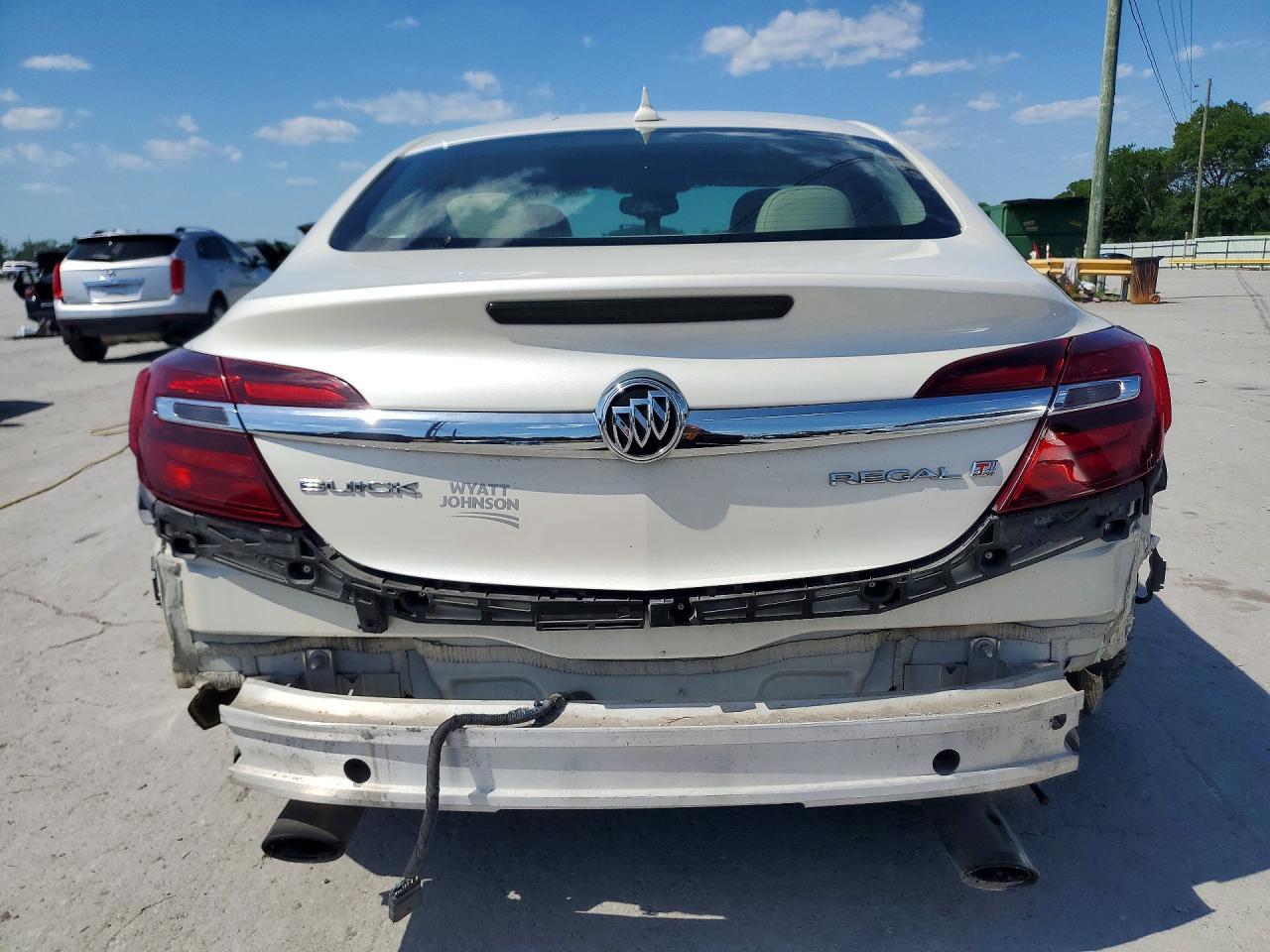 2014 Buick Regal - Image 6